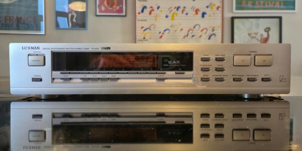 Tuner Luxman TD-375 (champagne), Ophalen