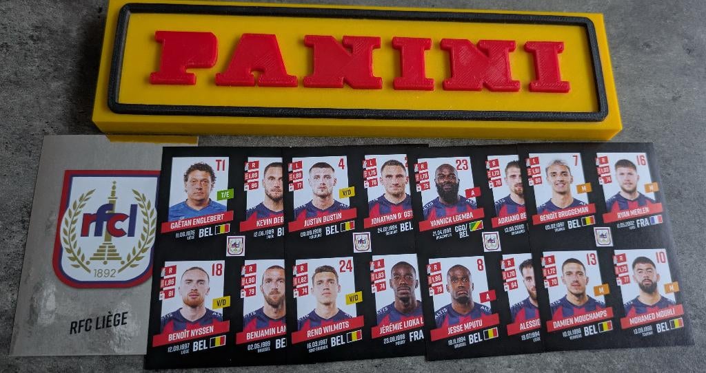 Panini FOOTBALL 2023/24 5 AUTOCOLLANTS RFC LIEGE 16 JOUEURS, Enlèvement ou Envoi, Neuf