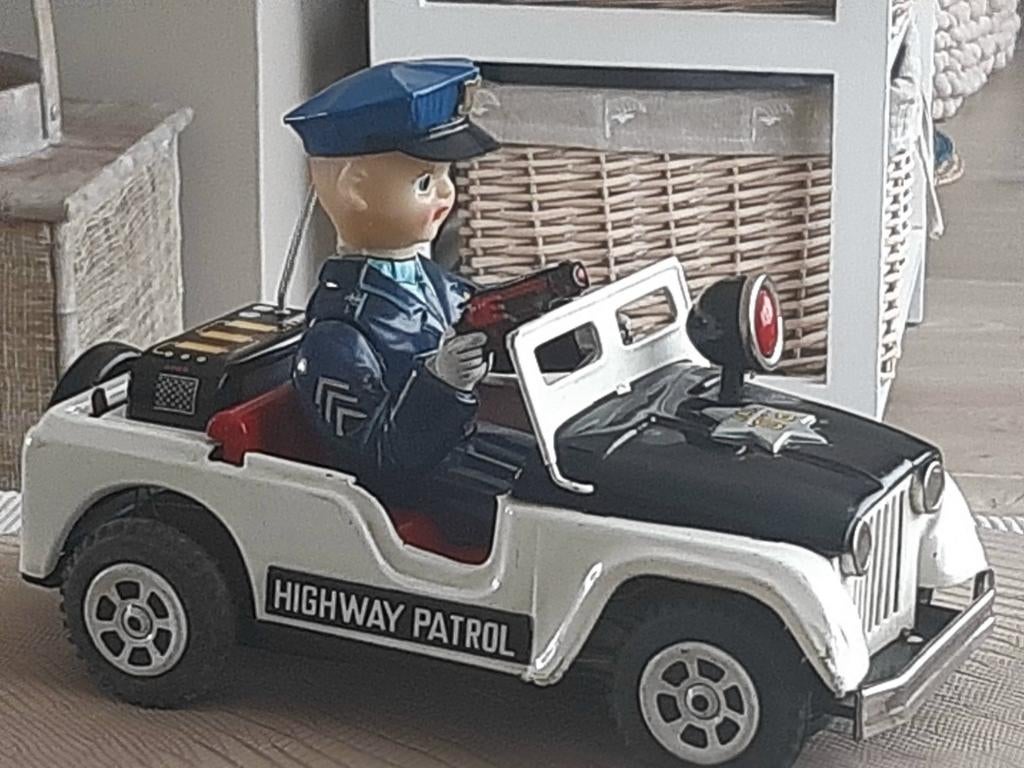 Vintage, jouet en métal DAIYA Highway Patrol Japan 1970, Enlèvement ou Envoi, Comme neuf, Voiture