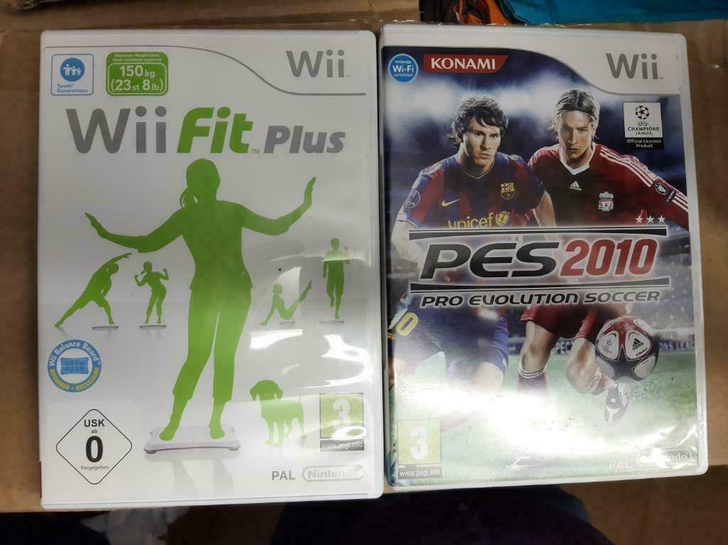 Wii spelletjes perfecte staat wiifit plus en pes 2010, 2 joueurs, Comme neuf, Autres genres, À partir de 3 ans