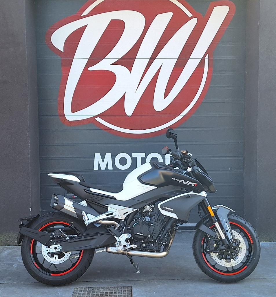CFMOTO 800NK Sport Nebula White @ BW Motors Mechelen