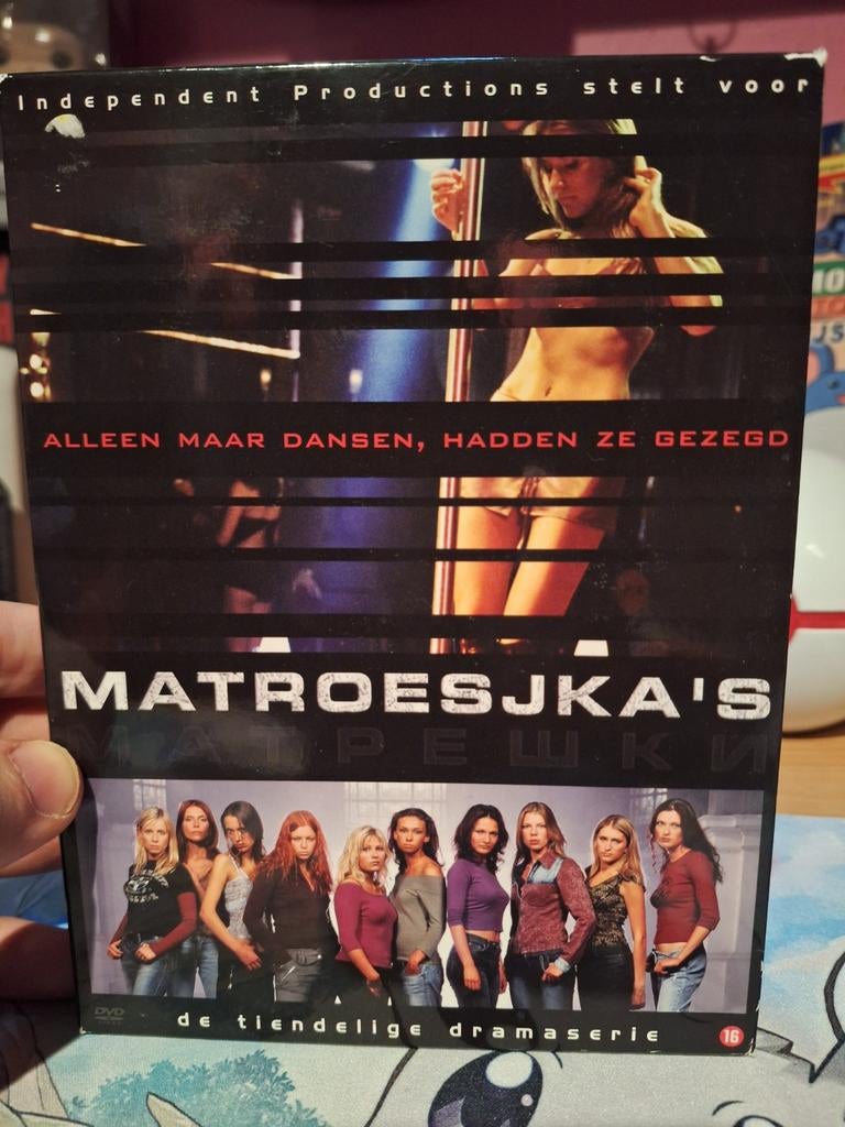 Matroesjka´s seizoen 1 box, Cd's en Dvd's, Vanaf 16 jaar, Ophalen of Verzenden, Gebruikt