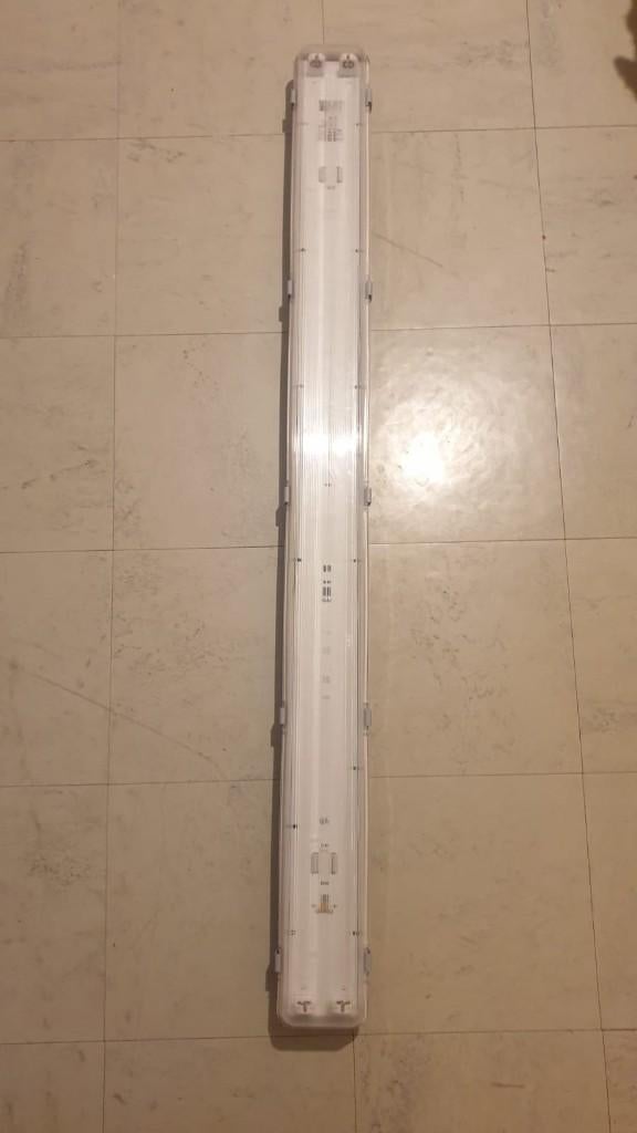 TL-armatuur T8 2xG13 230V IP54 120cm, Enlèvement, Comme neuf, Autres types