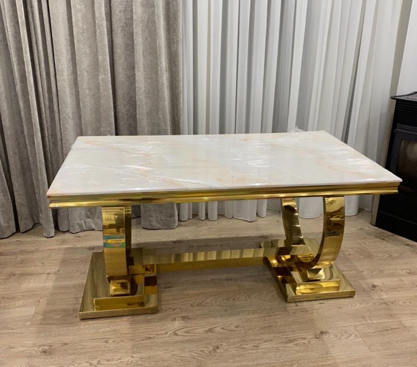 Table salle a manger neuve, Ophalen