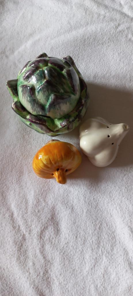 Moutardier, sel et poivre en porcelaine, Antiquités & Art, Enlèvement ou Envoi