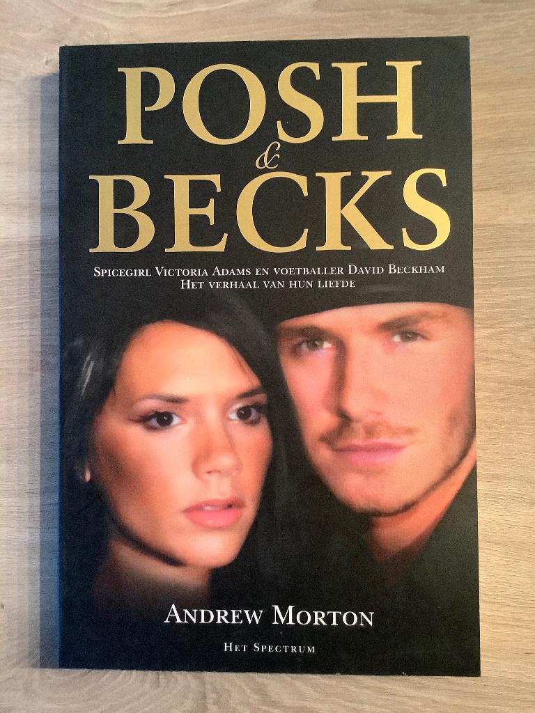 Posh & Becks, Andrew Morton, Nieuw, Ophalen of Verzenden, Balsport
