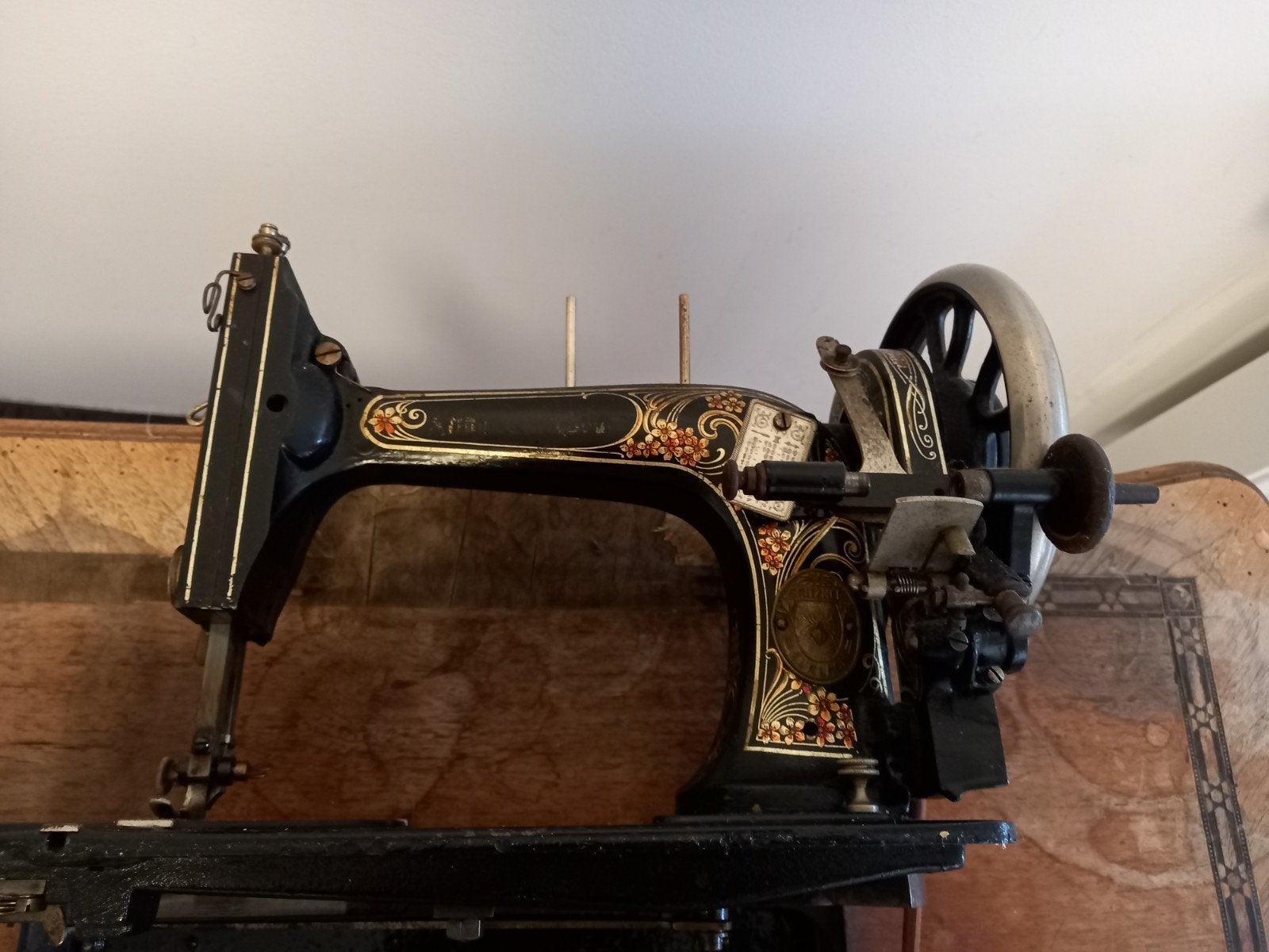 GRITZNER antiek naaimachine Jaar 1915 100 jaar oud met alle, Enlèvement