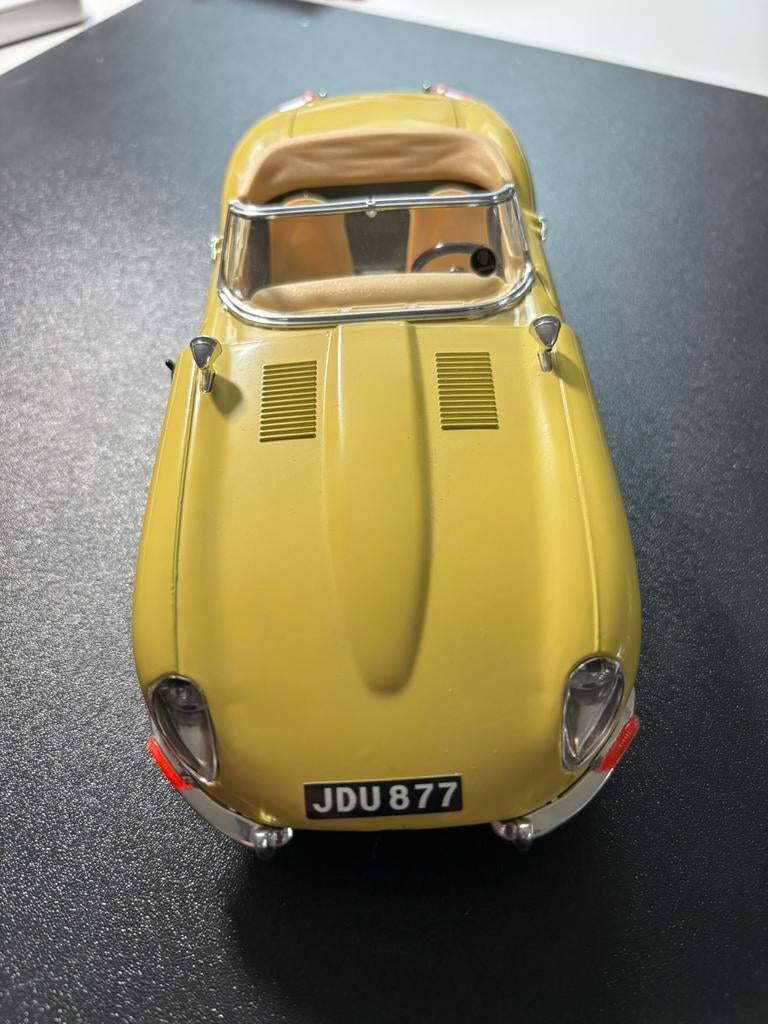 Jaguar Type E Burago, Enlèvement ou Envoi, Neuf, Burago