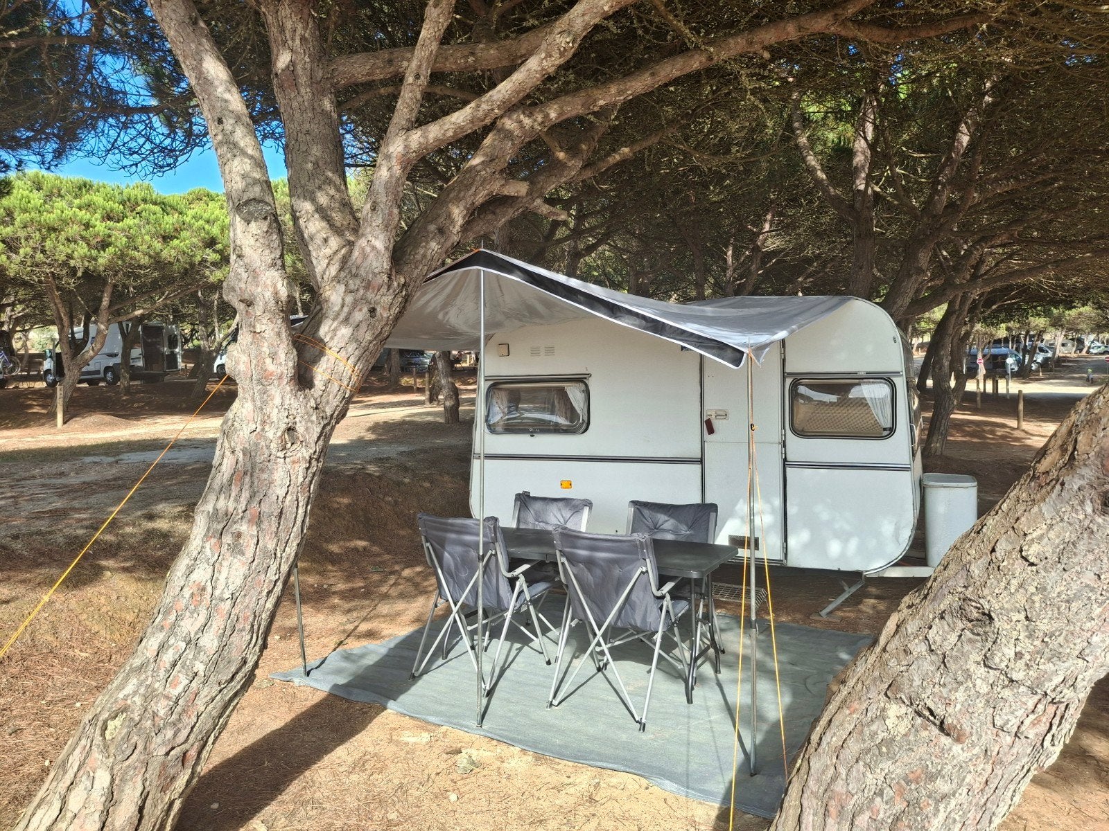 Kleine & Lichtgewicht Vintage Caravan te Koop, Particulier, Luifel