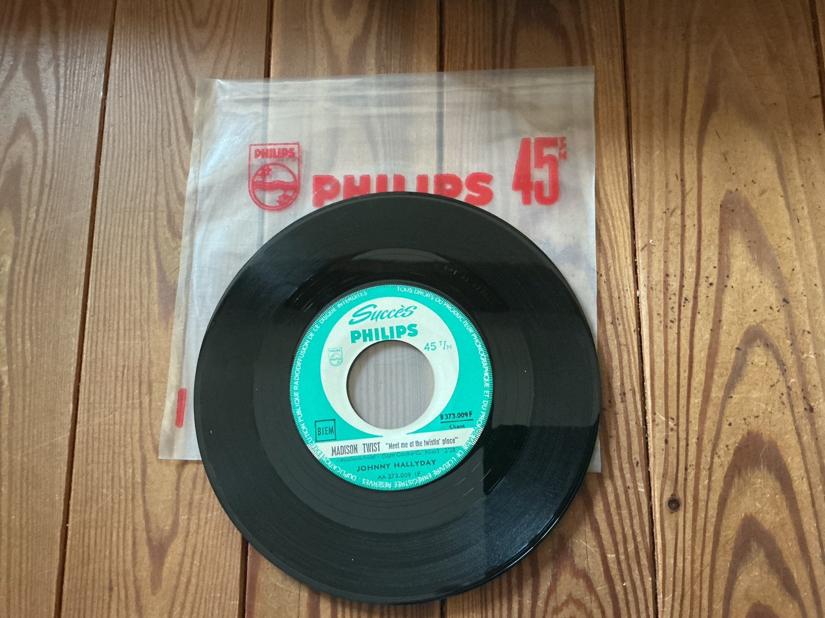 7” Johnny Hallyday - Madison twist/ hey! Baby, Ophalen of Verzenden, Gebruikt