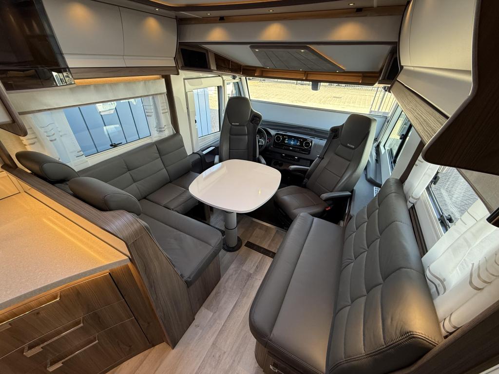 Kabe Travel Master Imperial i910 GB, Caravans en Kamperen, Mobilhomes, Automaat, Verwarmde buitenspiegels, Antidémarrage, Ringverwarming
