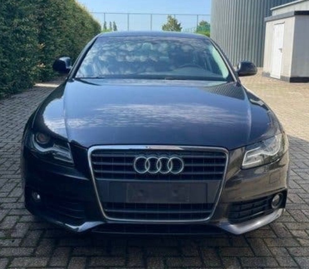 Audi A4 2.0 TDI *153.000 Km*2009*PROPER*FULL S-LINE*1E MAIN*, Autos, Achat, Boîte manuelle, Noir, Particulier