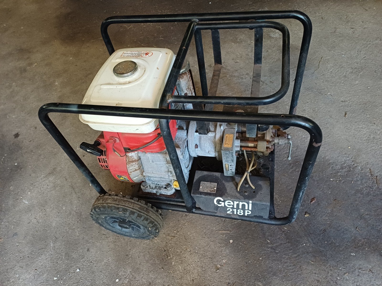 Hogedrukreiniger Gerni pomp 218p motor van, Tuin en Terras, Ophalen, Benzine, Gebruikt, Honda Gerni 218P