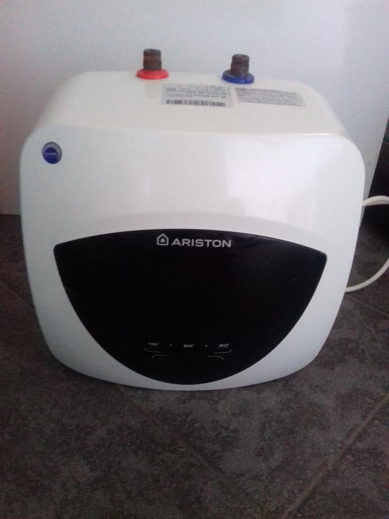 Ariston Andris Lux Eco boiler 10 liter, Doe-het-zelf en Bouw, Ophalen, Boiler