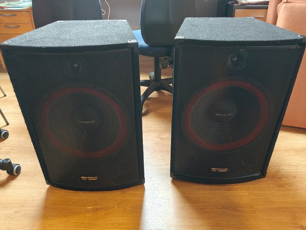 JB Systems PA set – 2x TSX15 speakers + VX700 MK2 versterker, Enlèvement