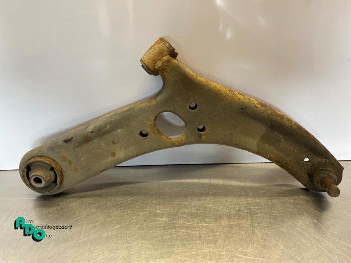Bras de suspension avant droit d'un Kia Rio (Rio 12-), Kia, -, 3 mois de garantie, Utilisé
