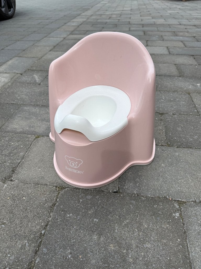 Potje merk Babybjörn €5, Kinderen en Baby's, Ophalen, Zo goed als nieuw