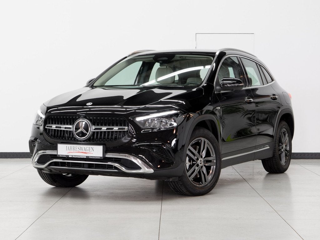 Mercedes-Benz GLA 250 e *BEIGE LEDER* 360°cam Distronic KEY, Gebruikt, Beige, 4 cilinders, Zwart