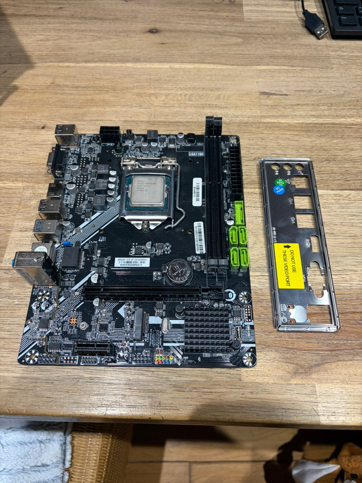 Carte mère lga1150 + cpu i5 4560, Informatique & Logiciels, Enlèvement ou Envoi, Comme neuf
