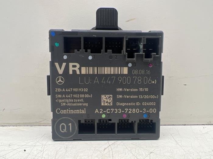 Module verrouillage central des portes d'un Mercedes Vito, 3 mois de garantie, Utilisé, -, -