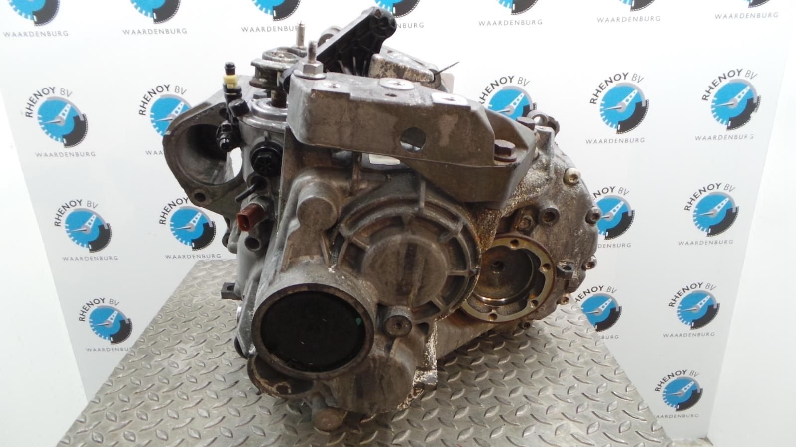 VOLKSWAGEN GOLF TRANSMISSIE / VERSNELLINGSBAK 2012, Auto-onderdelen, Ophalen of Verzenden, Gebruikt, ARN erkend