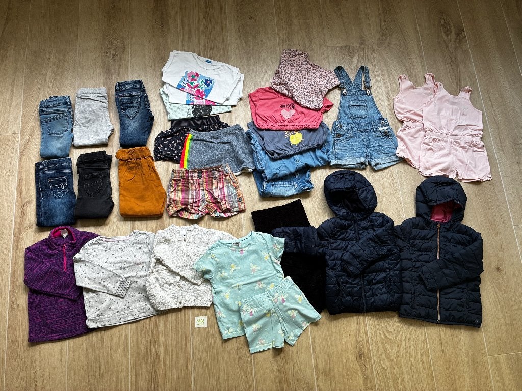 Pakket meisjes maat 98, Ophalen, Maat 98