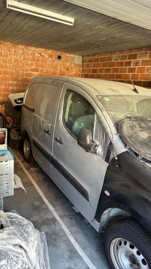 Citroen berlingo voor complete onderdelen, Auto's, Citroën, Euro 6, Berlingo, Diesel, Particulier