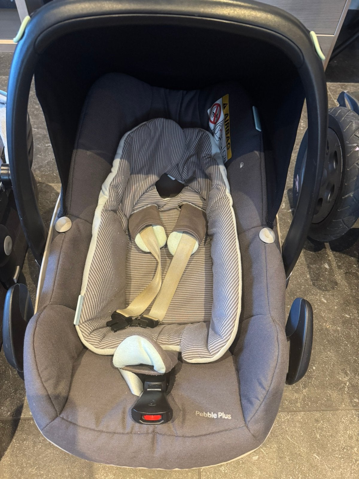 Maxi cosi pebble plus+verkleinkussen+hoes, Kinderen en Baby's, Autostoeltjes, Ophalen, Autogordel of Isofix, Gebruikt, Zijbescherming
