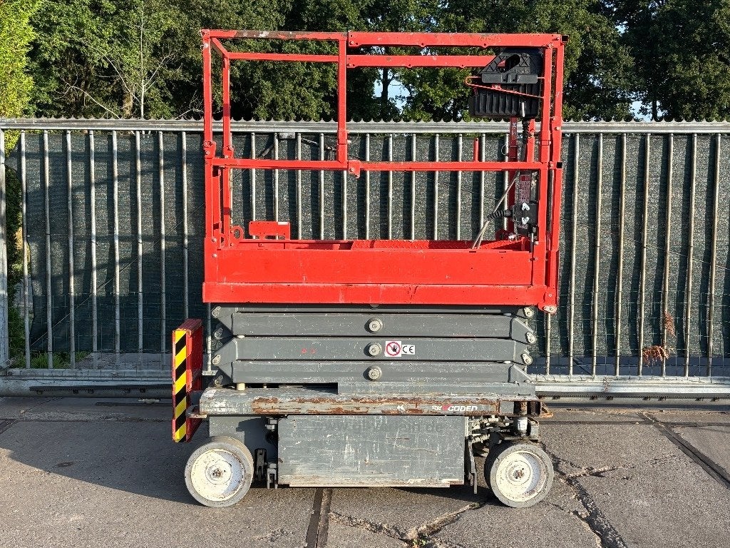 Skyjack SJ 3219 8m schaarlift schaarhoogwerker skyjack, Zakelijke goederen, Machines en Bouw | Liften, Steigers en Ladders