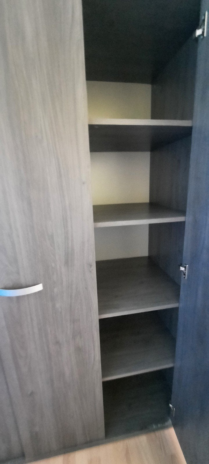 kleerkast, Ophalen