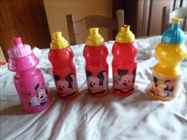 verschillende drinkflesjes, Enfants & Bébés, Enfants & Bébés Autre, Enlèvement ou Envoi, Comme neuf