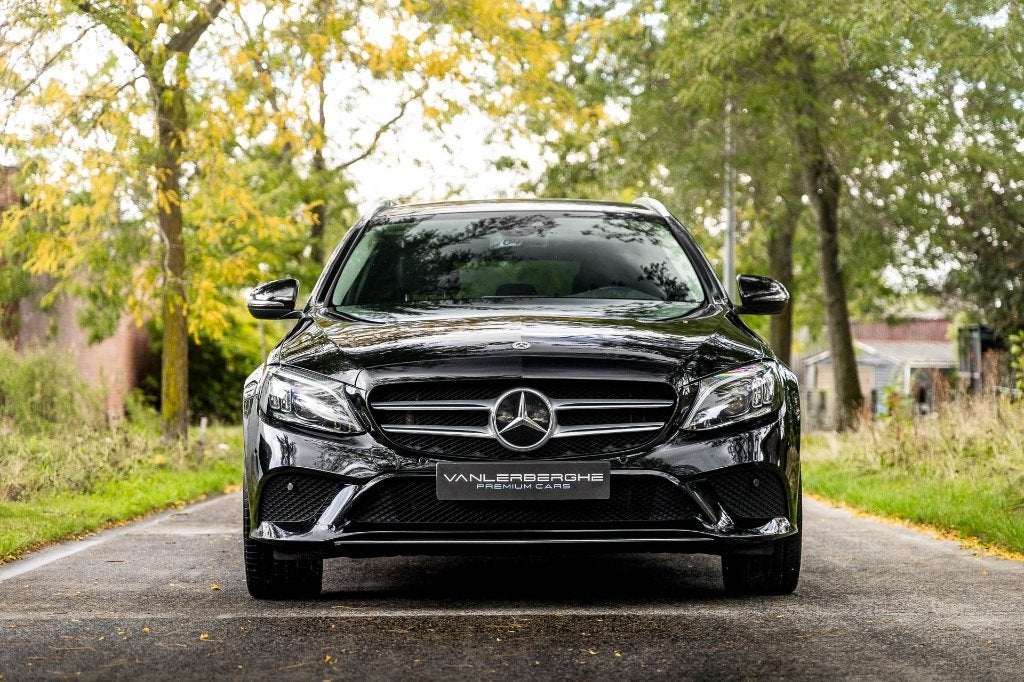 Mercedes C300de Break * Multibeam * PDC * Navi * CarPlay *, Autos, Mercedes-Benz, Euro 6, Entreprise, 35 g/km, Entretenue par le concessionnaire