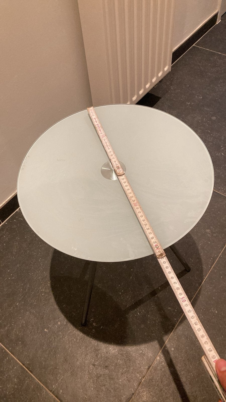 Glazen tafeltje, Enlèvement, Comme neuf