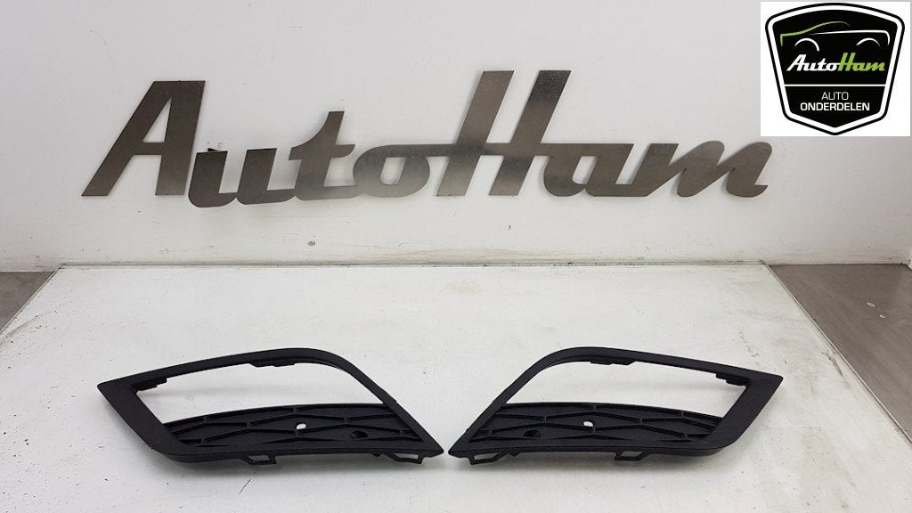 GRILLE DE PARE-CHOCS Seat Leon ST (5FF) (01-2012/08-2020), Seat Deutschland GmbH, Service@seat.de, Utilisé, Seat