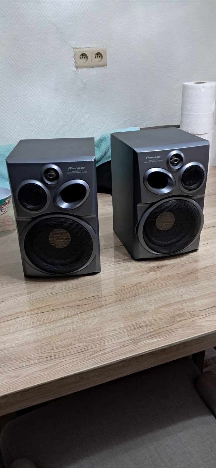 2 baffles/enceintes PIONEER fonctionne très bien, Enlèvement, Pioneer