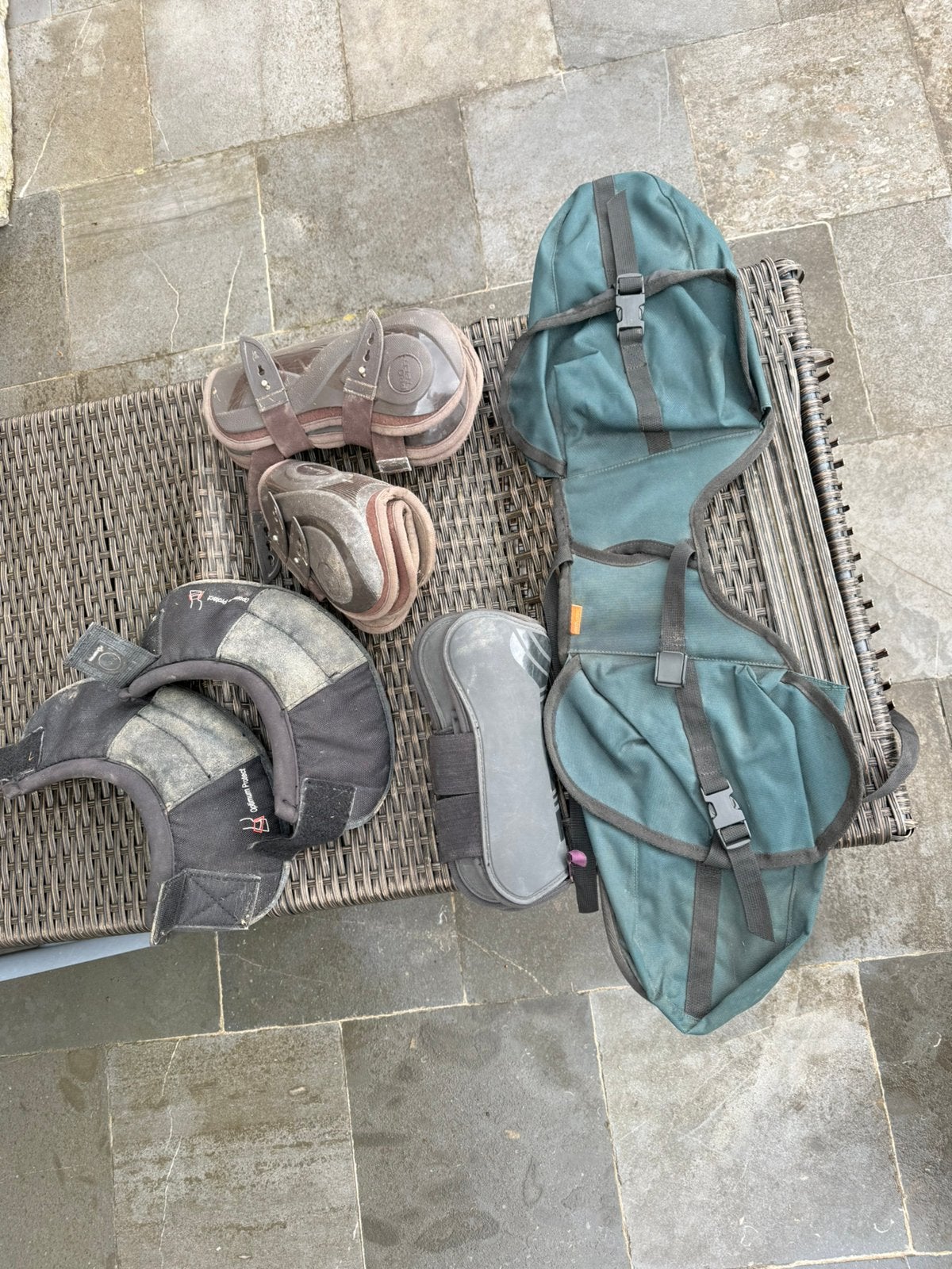 Lot guêtres + cloches + double-sac de randonnée, Guêtres, Enlèvement, Utilisé