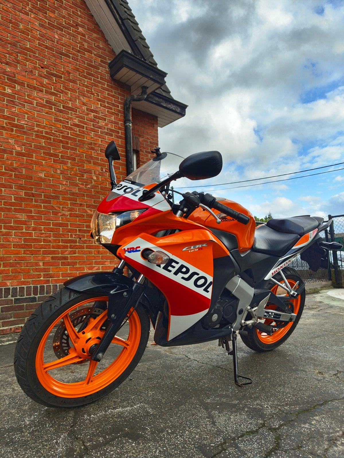 HONDA CBR125R - 2015 - 17 000 KM, Particulier, Occasion