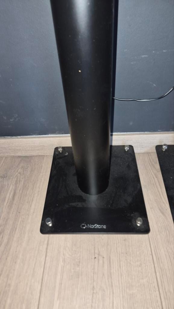 2 norstone box standaards, Ophalen