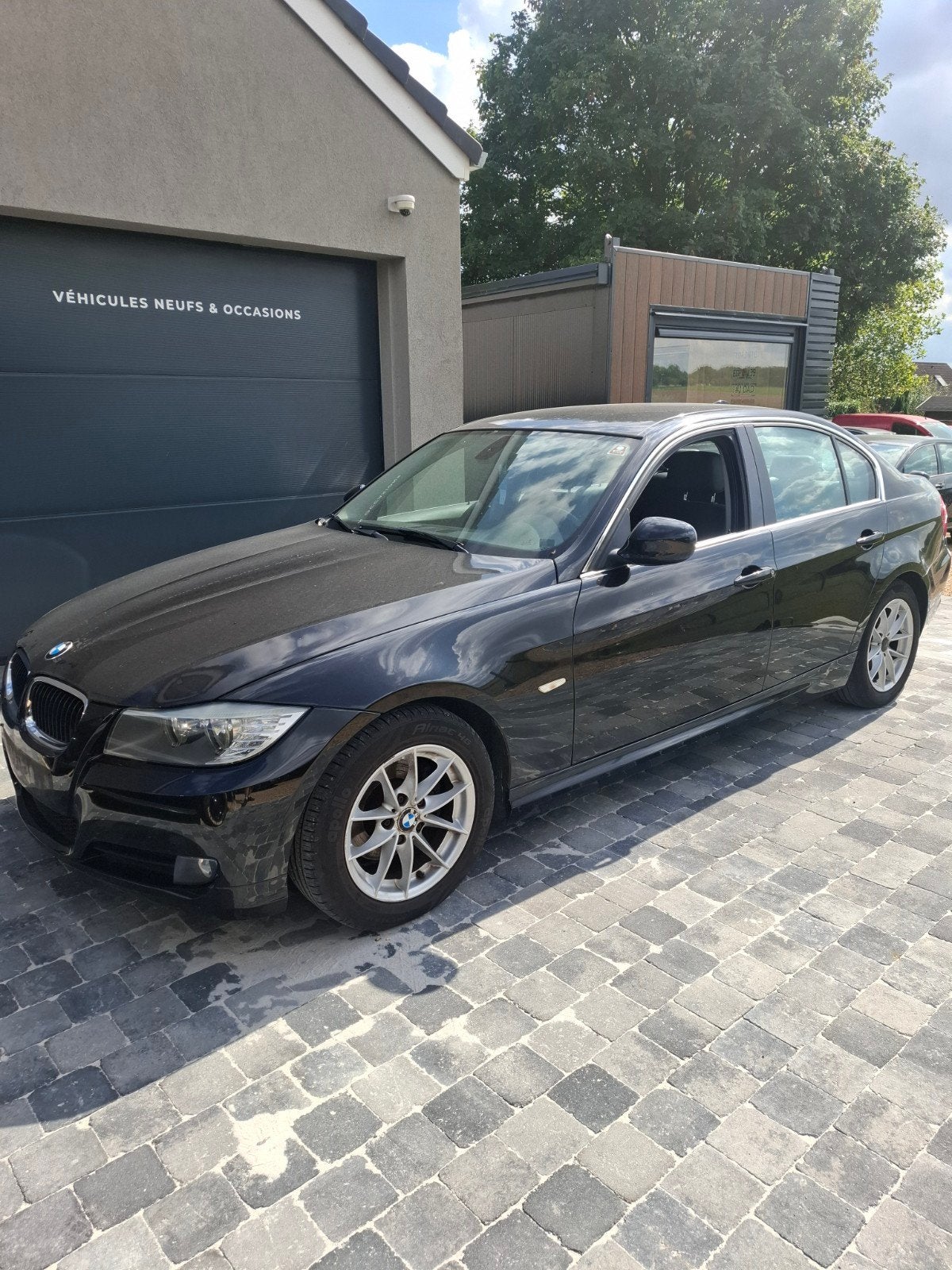 bmw 318i 2010 euro 5 boîte auto, Automaat, Zwart, 4 cilinders, Zwart