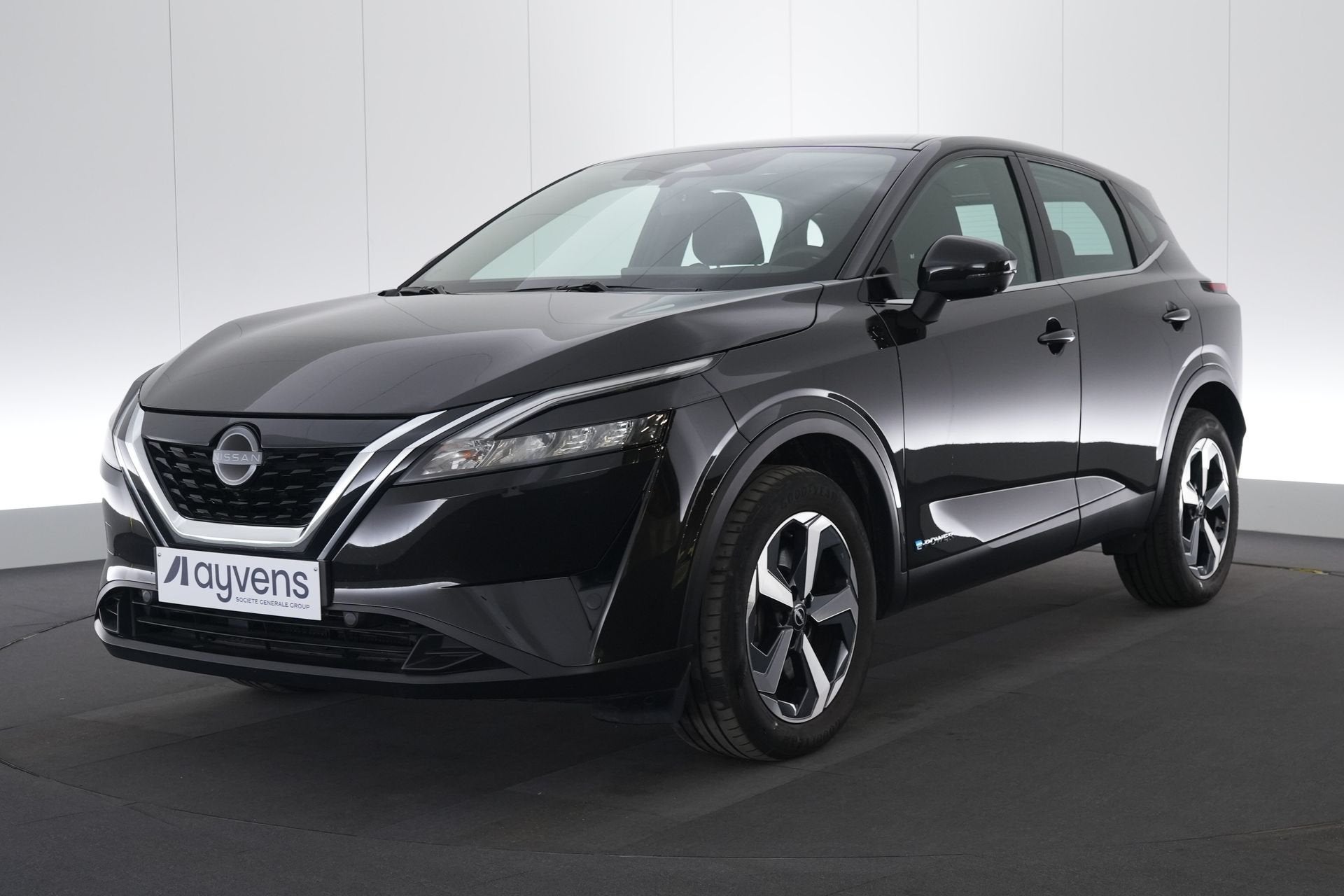 (2ESG025) NISSAN QASHQAI, 1497 cc, Gebruikt, Euro 6, Zwart