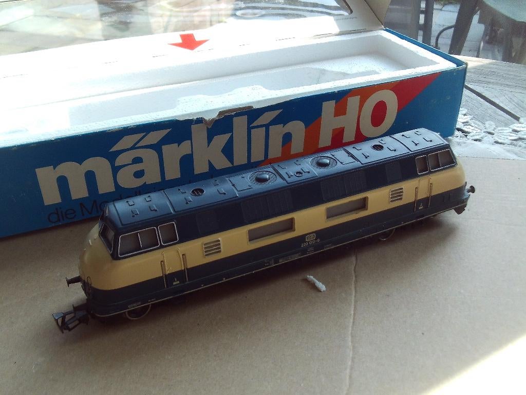 MARKLIN, Enlèvement ou Envoi, Courant alternatif, Comme neuf, Locomotive
