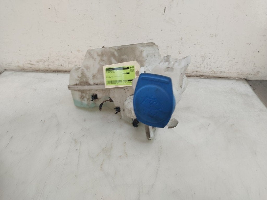 LAVE-GLACE RESERVOIR AVANT Passat (3G2) (|3Q0955453A|), Dhr. J. Ham, Volkswagen, Administratie@autoham.nl, Utilisé