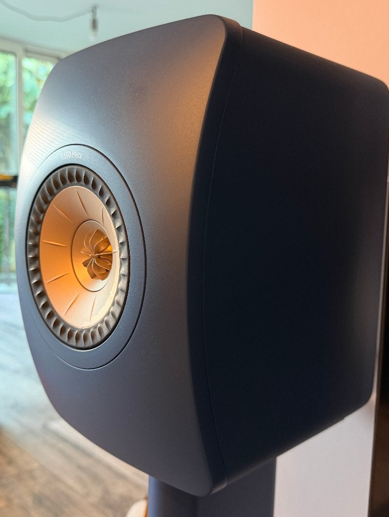KEF LS50 Meta (bleu royal) + normes KEF originales, TV, Hi-fi & Vidéo, Enceinte d'étagère, Comme neuf, Enlèvement, 120 à 150 watts