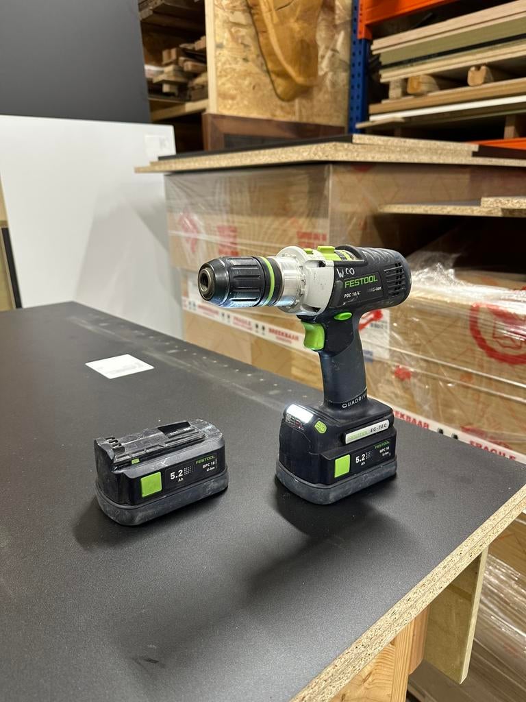 Festool boor/vijsmachine 2x 5ah accu, Doe-het-zelf en Bouw, Ophalen, Gebruikt, Boor- en Schroefmachine, Variabele snelheid