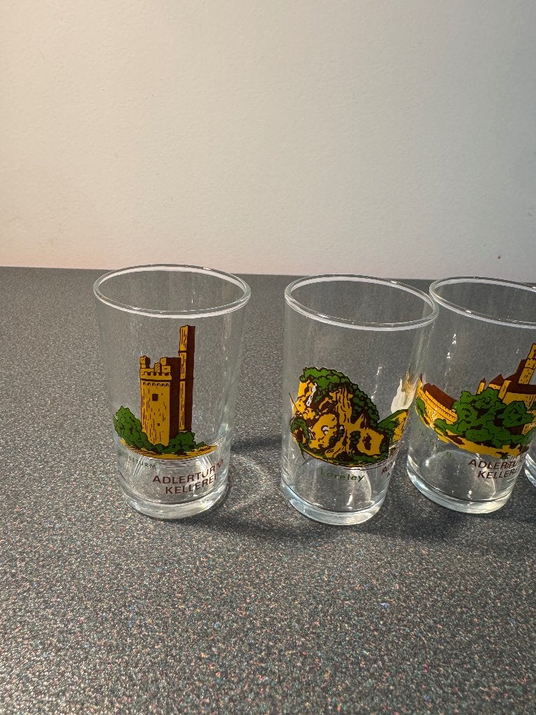 8 vintage dreupelglazen – Adlerturm Kellerei, Verzamelen, Ophalen, Zo goed als nieuw, Borrel- of Shotglas