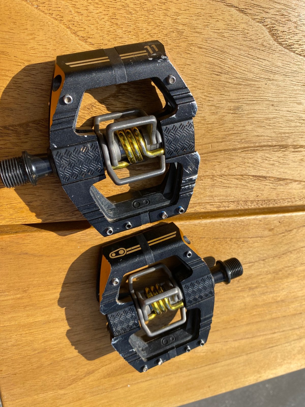 Pédale Crankbrothers Mallet DH 11 - noir/doré, Enlèvement ou Envoi, Comme neuf