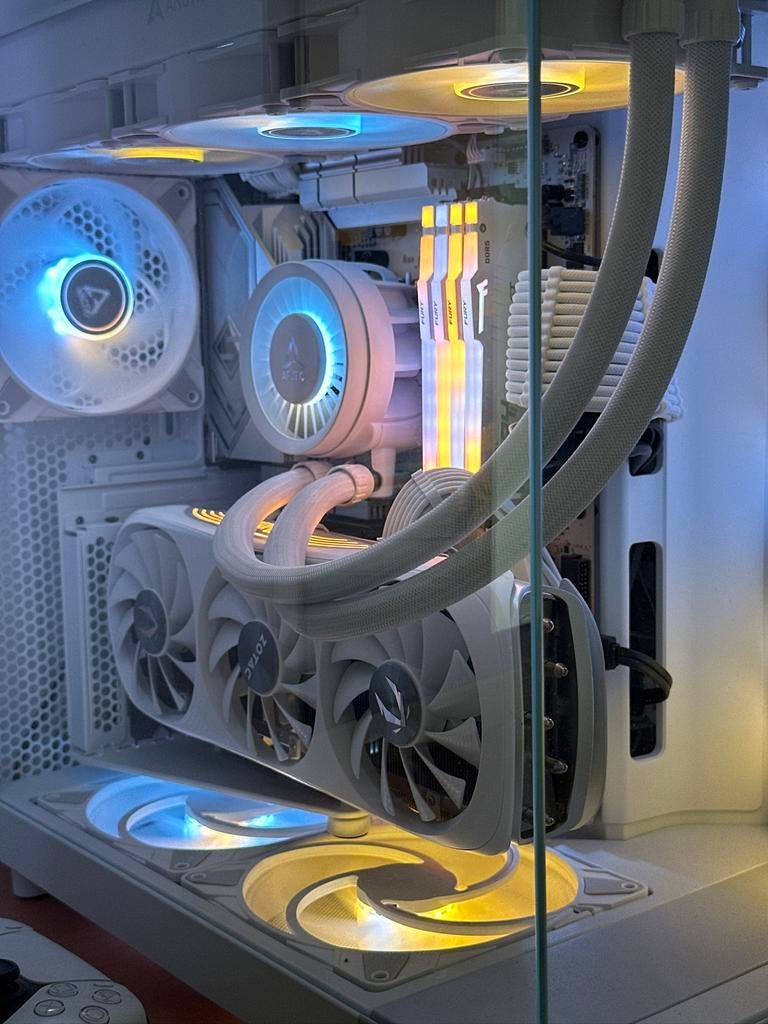 High-End Gaming PC | RTX 4080 Super | Ryzen 7800X3D | 64 Go, Informatique & Logiciels, Ordinateurs de bureau, Comme neuf, 4 Ghz ou plus