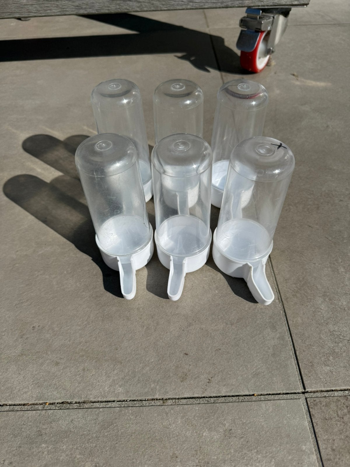 Lot van 12 drinkflessen 200ml voor vogels exoten, Dieren en Toebehoren, Vogels | Hokken en Kooien, Ophalen, Zo goed als nieuw