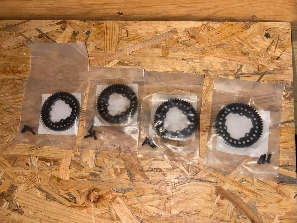 4 couronne pour traxxas x-maxx, Hobby & Loisirs créatifs, Enlèvement ou Envoi, Comme neuf