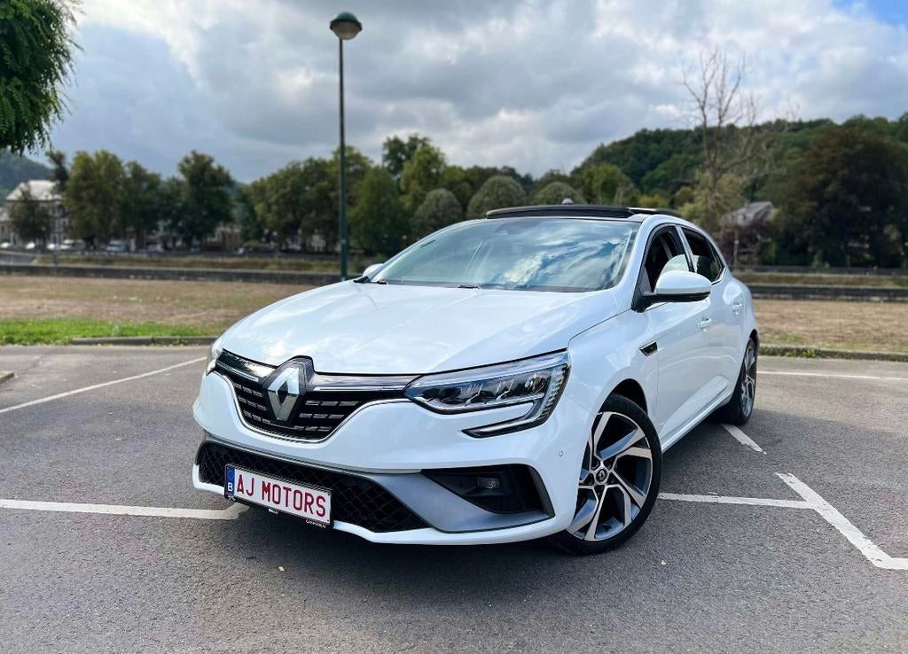 Megane 4 phase 2, Wit, Handgeschakeld, 5 deurs, Particulier